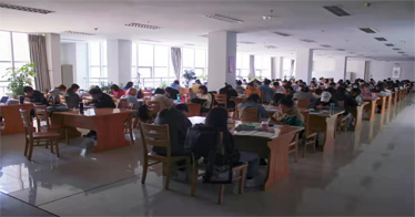 這81名鴻德學(xué)子，母校為你們加油！