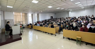 全力備戰(zhàn)開學！內(nèi)蒙古鴻德文理學院舉辦春季開學安全培訓