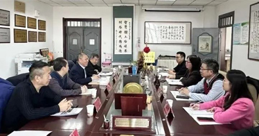 內(nèi)蒙古孔子學(xué)堂指導(dǎo)委員會慶?？鬃訉W(xué)堂成立10周年座談會在學(xué)院召開